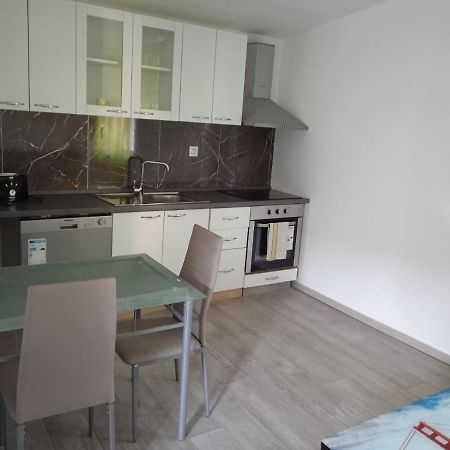 Ferienwohnung Schaefer Murter Buitenkant foto